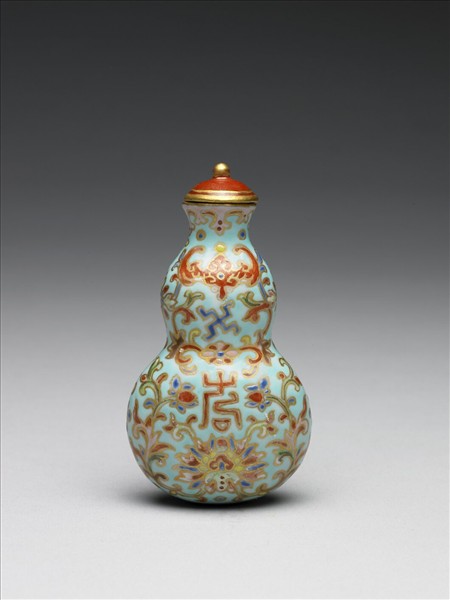粉彩湖綠地纏枝花卉紋葫蘆式鼻煙壺