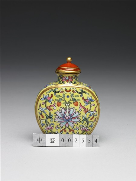 粉彩黃地纏枝花卉紋鼻煙壺