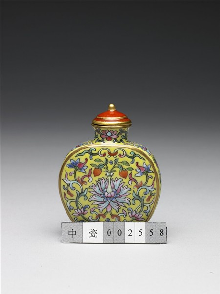 粉彩黃地纏枝花卉紋鼻煙壺