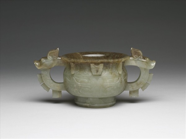 玉獸面紋簋