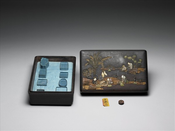 百寶嵌庭園嬰戲圖長方盒