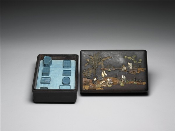 百寶嵌庭園嬰戲圖長方盒
