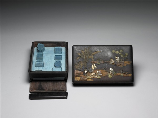 百寶嵌庭園嬰戲圖長方盒