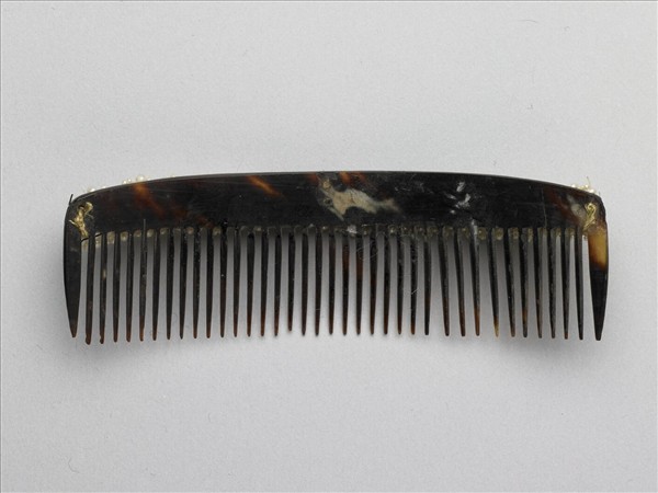 玳瑁梳