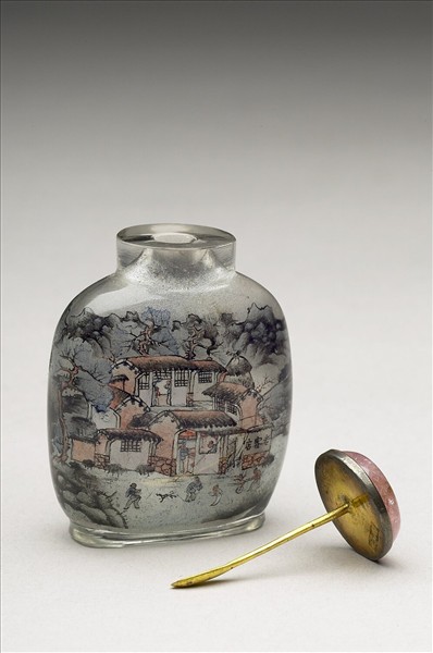 玻璃內繪行旅圖鼻煙壺