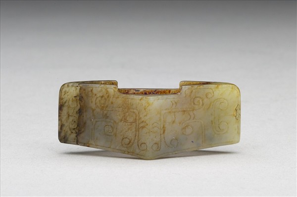 玉動物面紋劍鐔