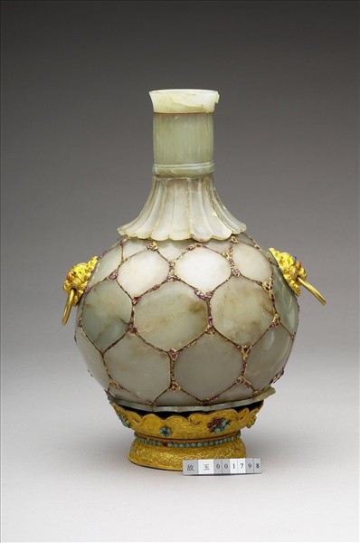 玉帶鑲嵌圓腹罐