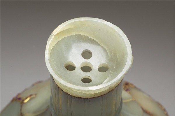 玉帶鑲嵌圓腹罐