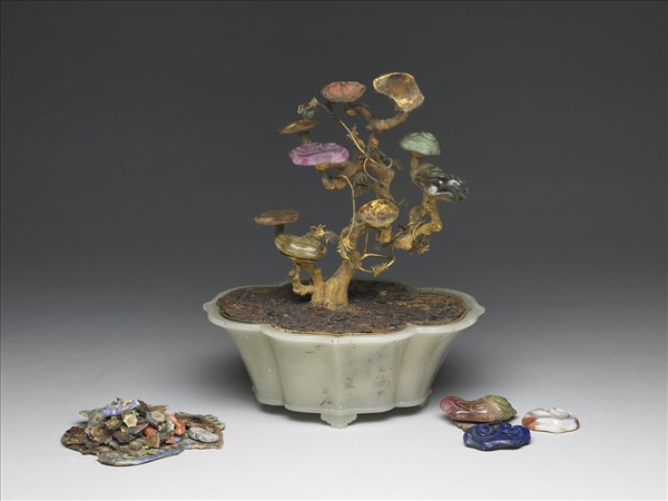 玉海棠式鍍金靈芝盆景