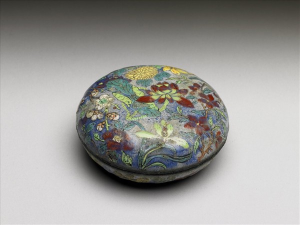 銅胎畫琺瑯花卉盒
