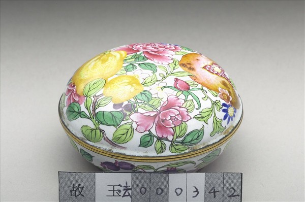 銅胎畫琺瑯花果盒