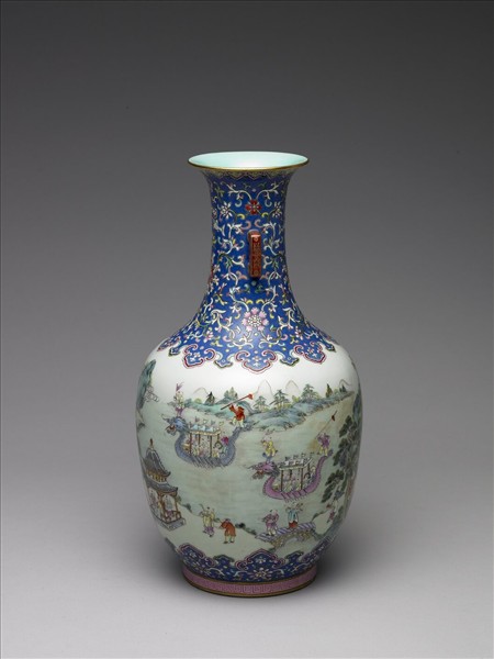 洋彩藍地百子龍舟圖雙耳瓶