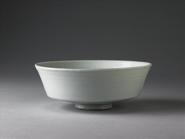 內壁印「樞府」款