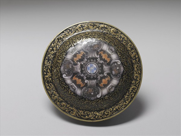 銅胎畫琺瑯西洋人物牧羊圖碟