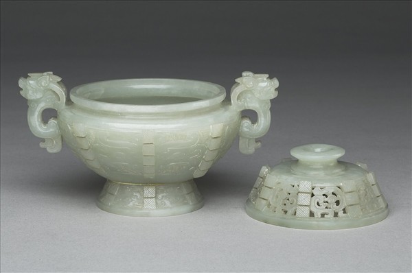 玉獸面紋爐