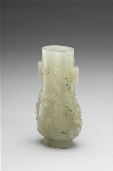 玉龍鳳呈祥貫耳瓶