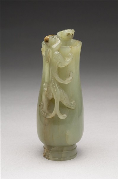 玉雙螭耳瓶