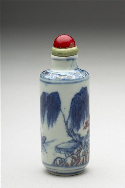 青花釉裡紅山水人物鼻煙壺
