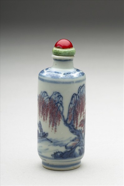 青花釉裡紅山水人物鼻煙壺