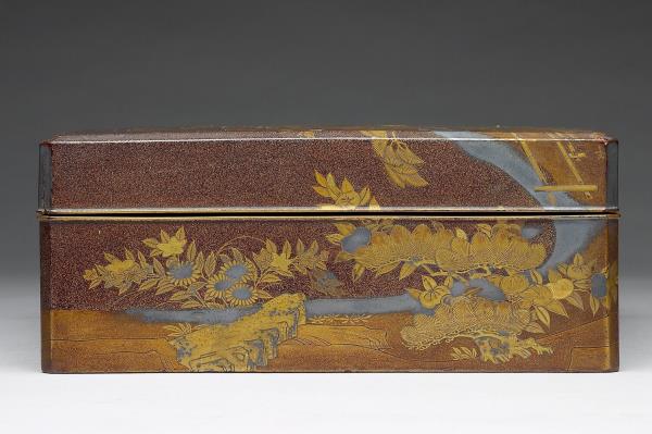 花卉蒔繪漆箱