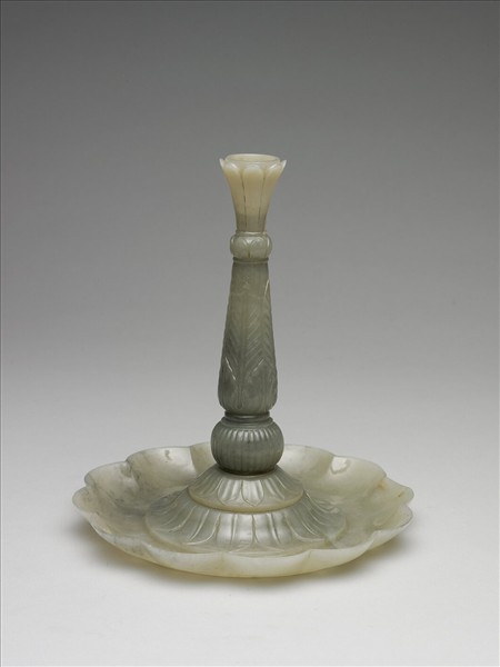 玉葉紋燭臺