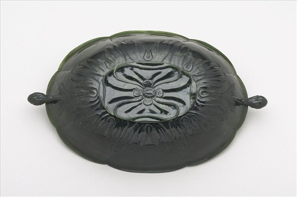 玉花口花蕾柄碗