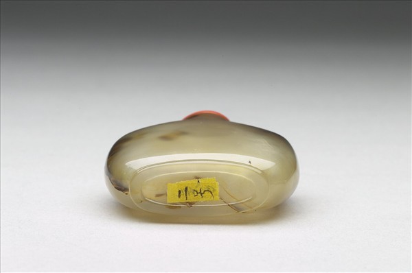 瑪瑙雙禽鼻煙壺