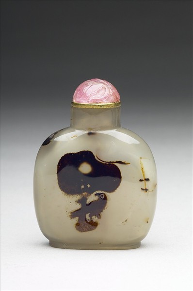 瑪瑙鳥紋鼻煙壺