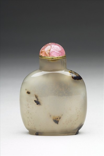 瑪瑙鳥紋鼻煙壺