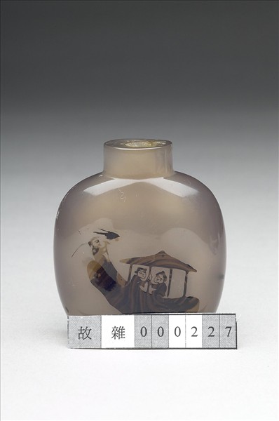 瑪瑙渡船圖鼻煙壺