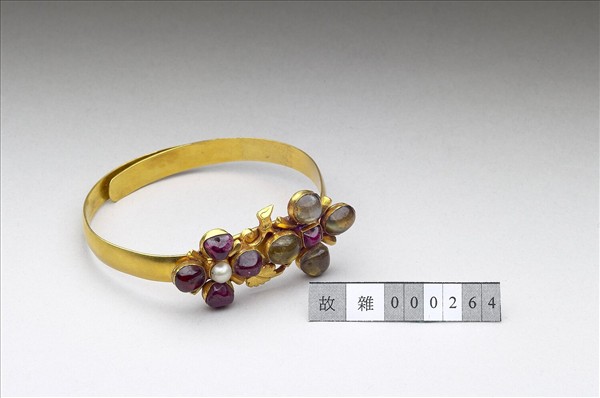 純金鐲鑲嵌尖晶石虎眼