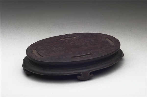 橢圓形四足木座