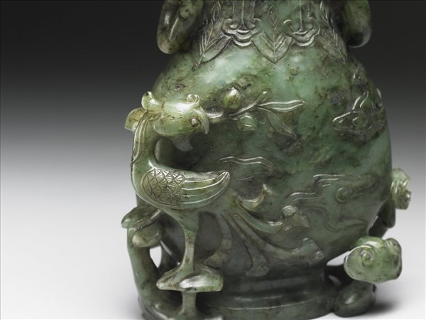 玉鳳鳥銜芝紋壺