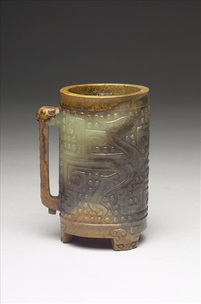 龍鳳紋玉單把杯