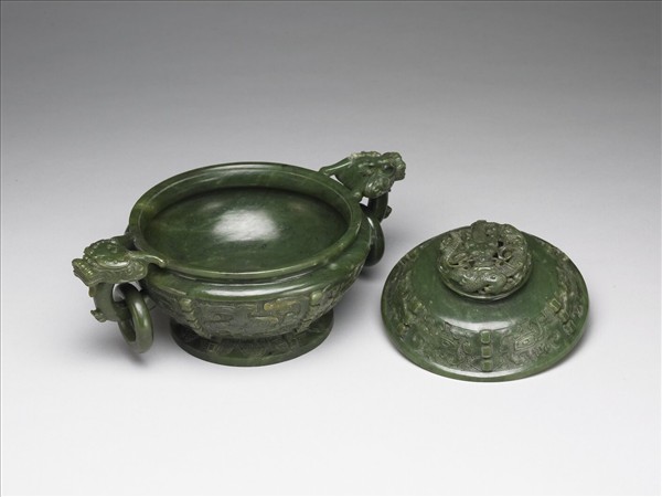 玉雕花雙耳活環爐