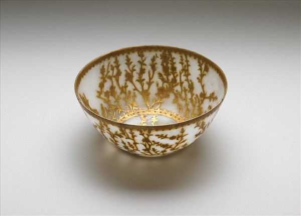 玉繪金花碗