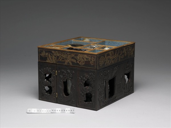 木雕描金鏤空雙層屜