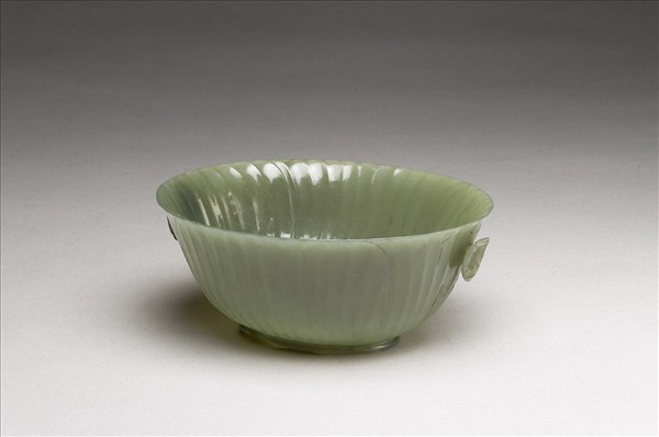 玉四瓣花式雙柄碗