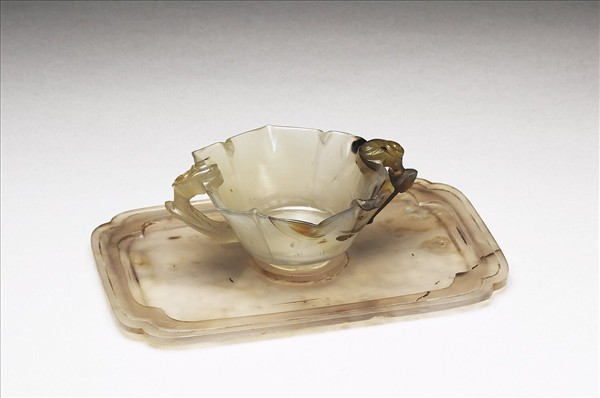 瑪瑙雙耳六角杯