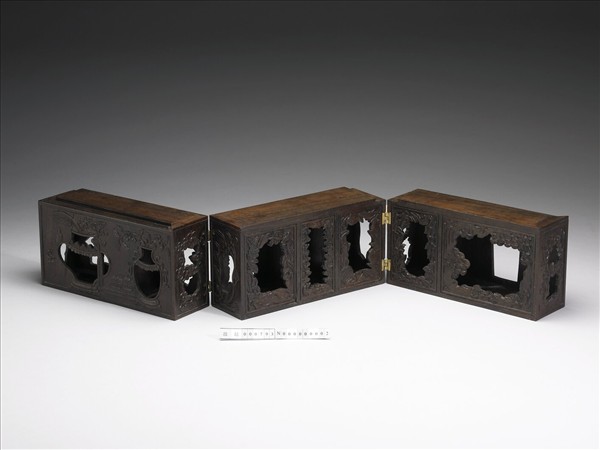 木雕描金鏤空雙層屜(下層)