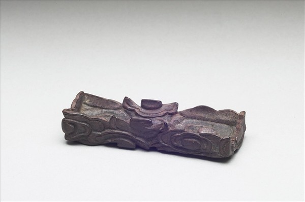 紫檀雕雲紋木座