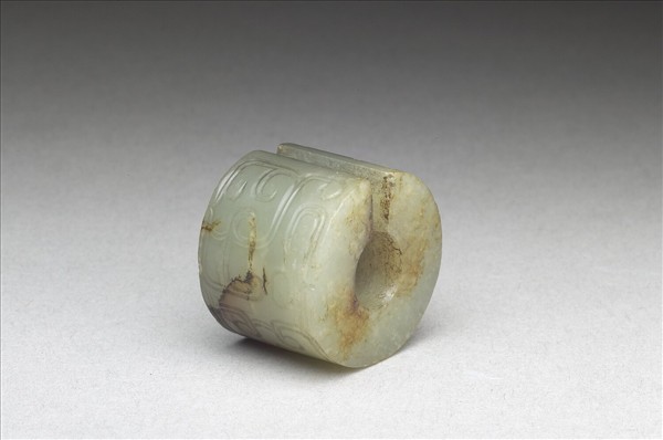 玉蟠虺紋管狀玦