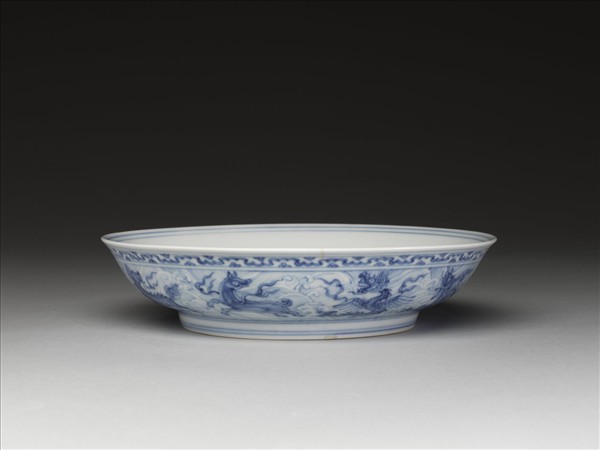 青花波濤海獸紋盤