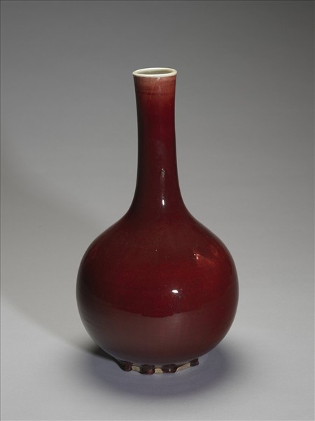 寶石紅釉膽瓶