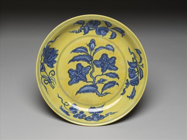 黃地青花花果盤