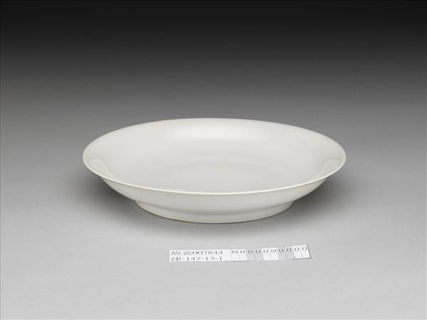 甜白釉盤