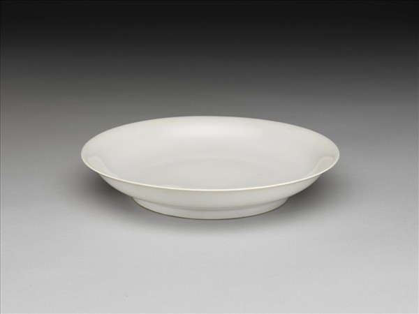 甜白釉盤