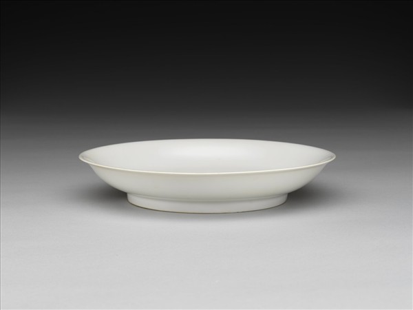 甜白釉盤