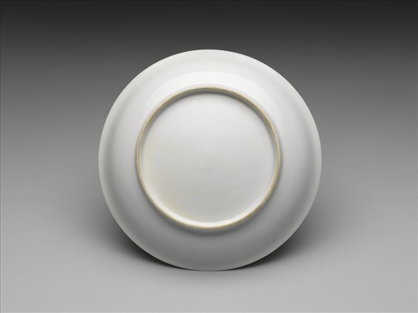 甜白釉盤