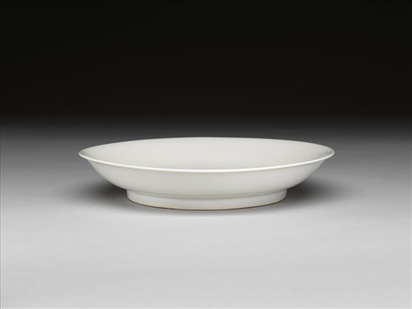 甜白釉盤